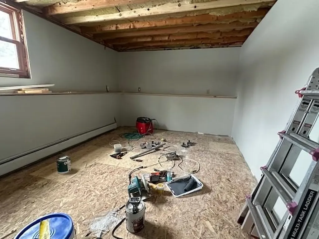 24 Crabapple Lane Hyde Park VT 05655