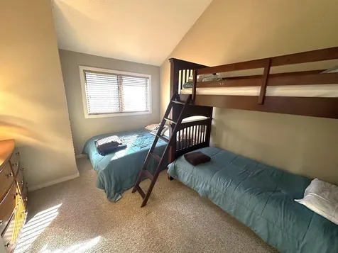 33B Suntec Loop Dover VT 05356