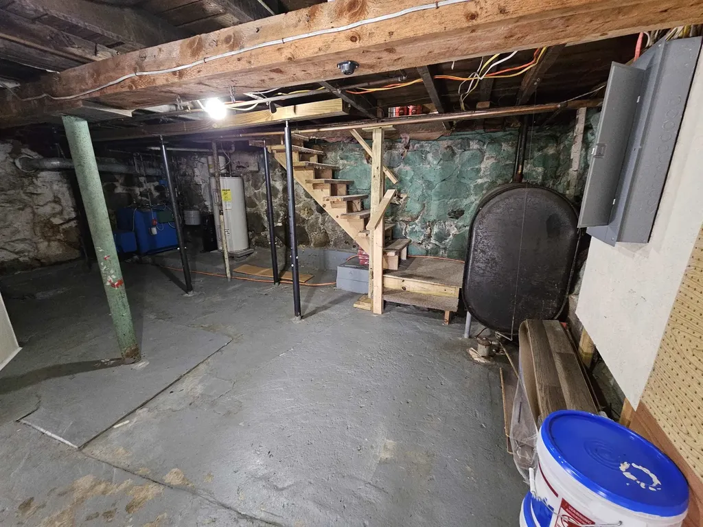 35 Bishop Street Littleton NH 03561