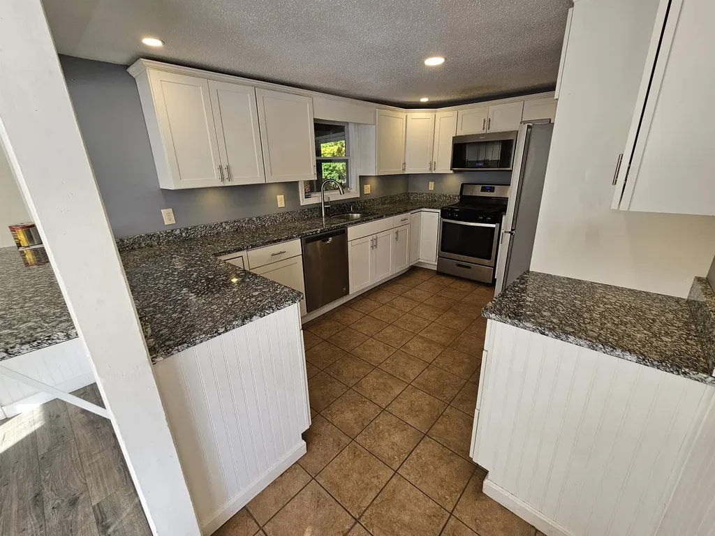 35 Bishop Street Littleton NH 03561