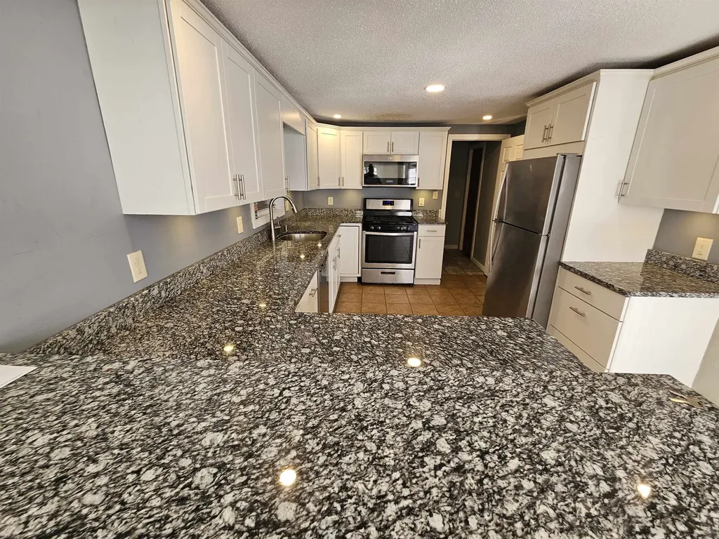 35 Bishop Street Littleton NH 03561