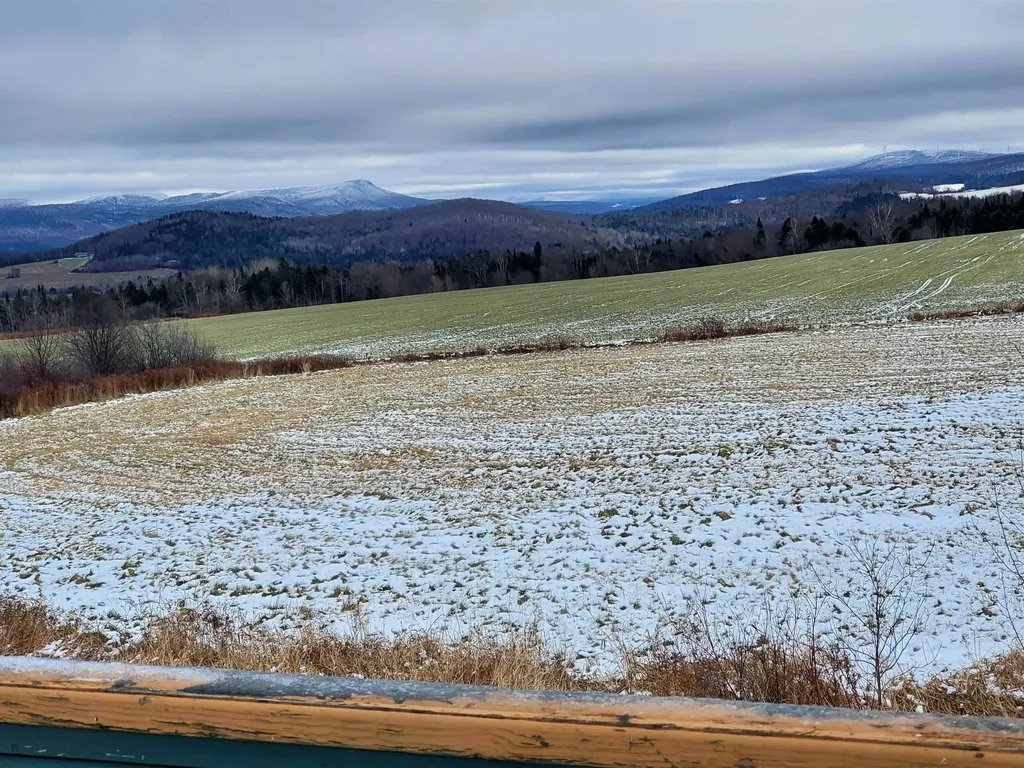 285 Bickford Lane Glover VT 05839