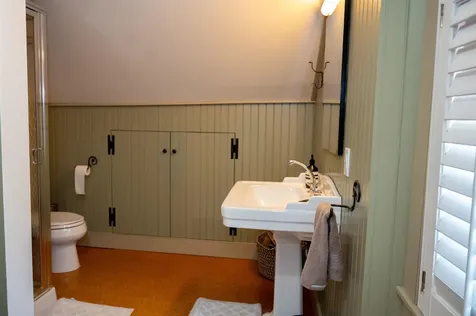 2706 East Woodstock Road Woodstock VT 05073