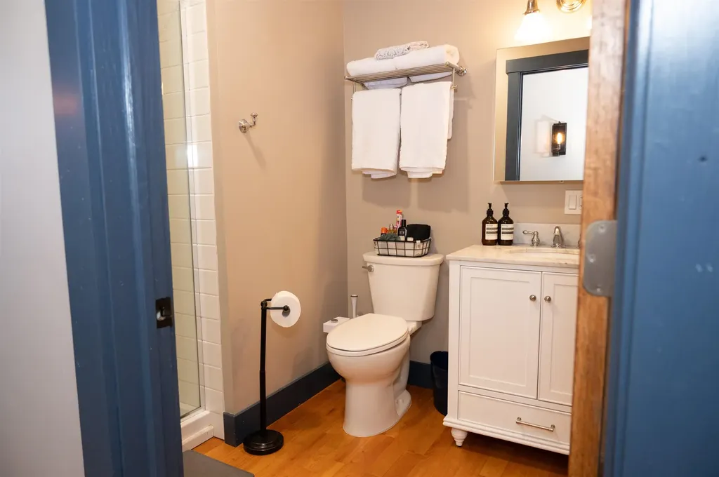 2706 East Woodstock Road Woodstock VT 05091