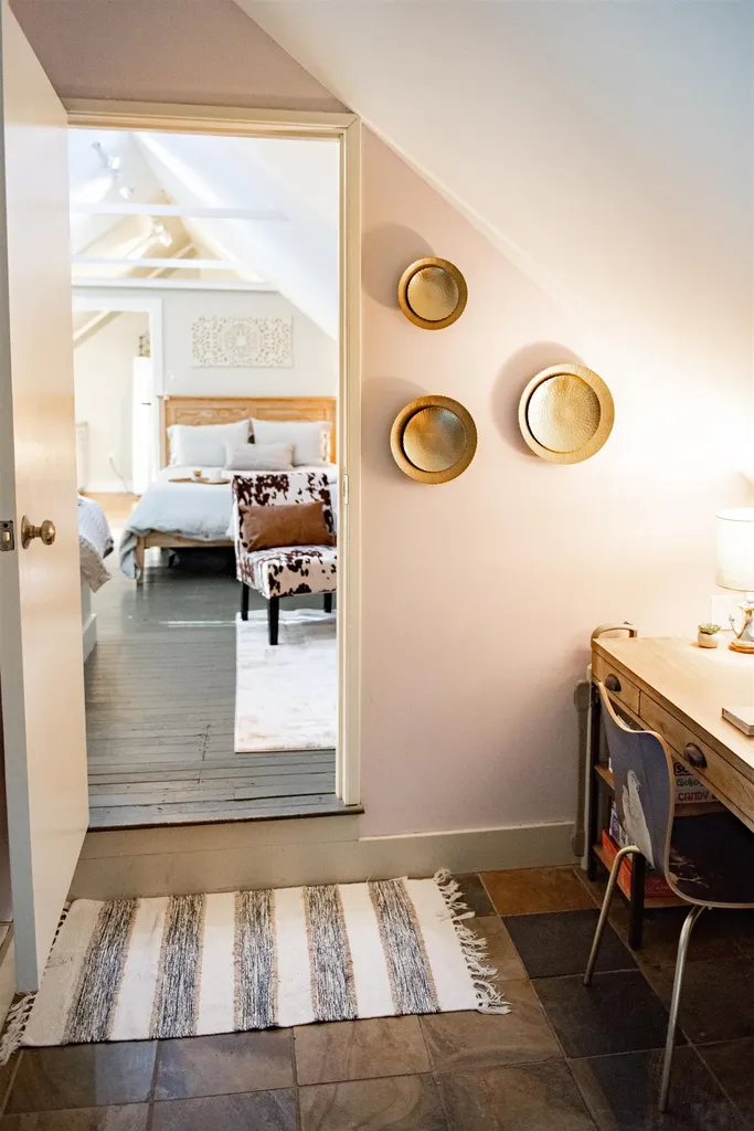 2706 East Woodstock Road Woodstock VT 05091