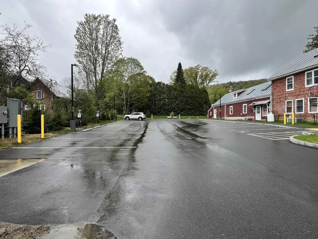 2706 East Woodstock Road Woodstock VT 05091