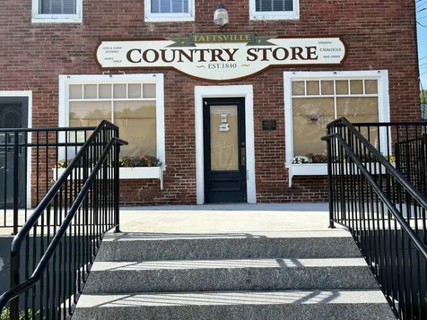 2706 East Woodstock Road Woodstock VT 05091