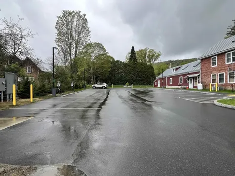 2706 East Woodstock Road Woodstock VT 05091