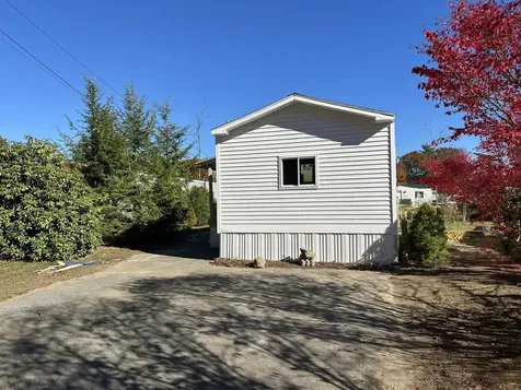 24 Oriole Avenue Keene NH 03431