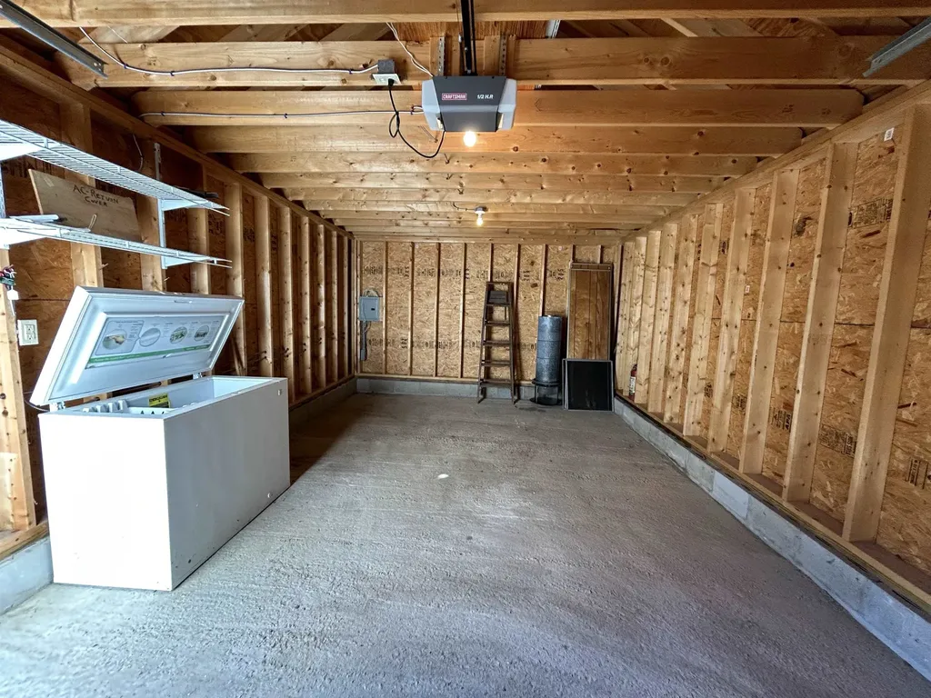 33 Lamprey River Park Newmarket NH 03857