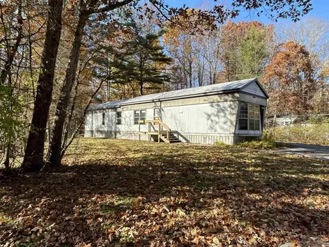 33 Lamprey River Park Newmarket NH 03857