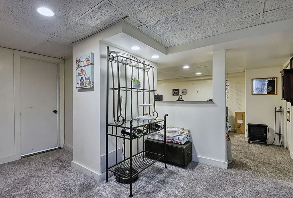 59 Rowe Avenue Keene NH 03431