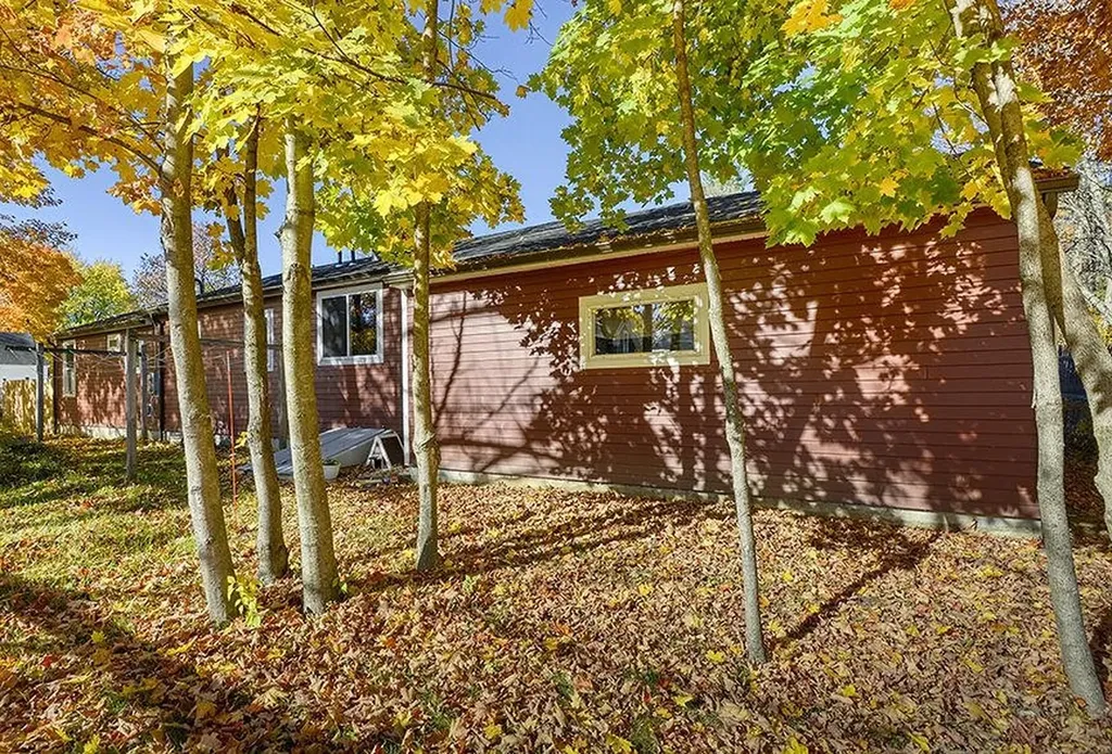 59 Rowe Avenue Keene NH 03431