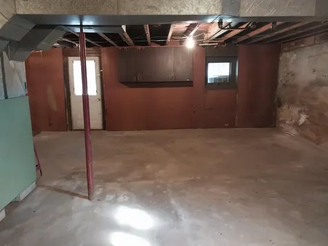 90 Deer Avenue St. Johnsbury VT 05819