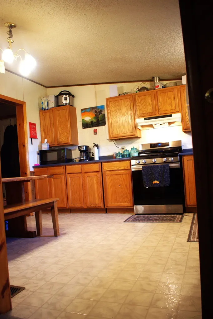 2946 Spaulding Road St. Johnsbury VT 05819