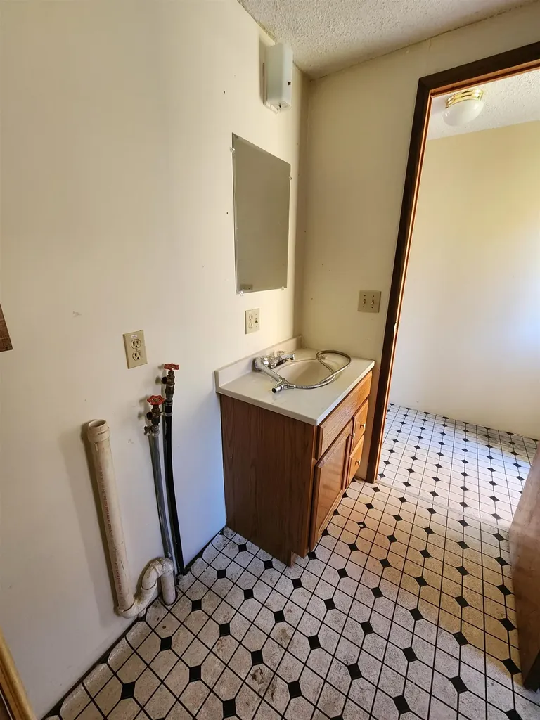 2946 Spaulding Road St. Johnsbury VT 05819