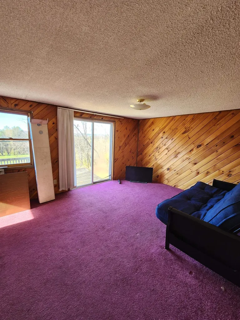 2946 Spaulding Road St. Johnsbury VT 05819