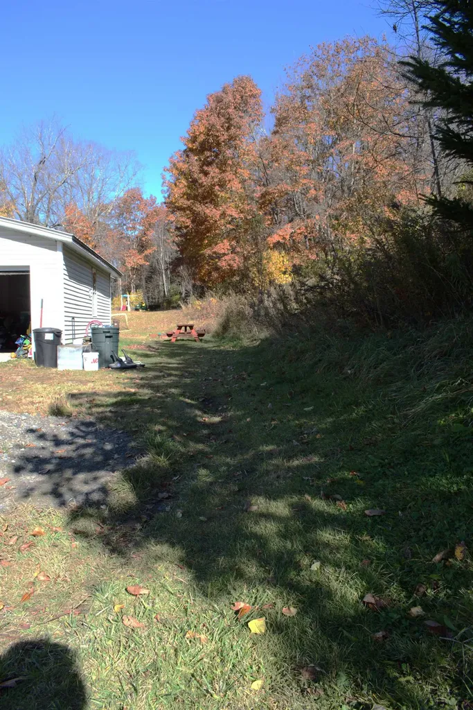 2946 Spaulding Road St. Johnsbury VT 05819