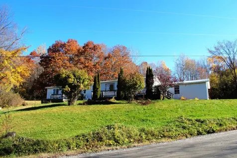 2946 Spaulding Road St. Johnsbury VT 05819