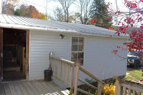 2946 Spaulding Road St. Johnsbury VT 05819