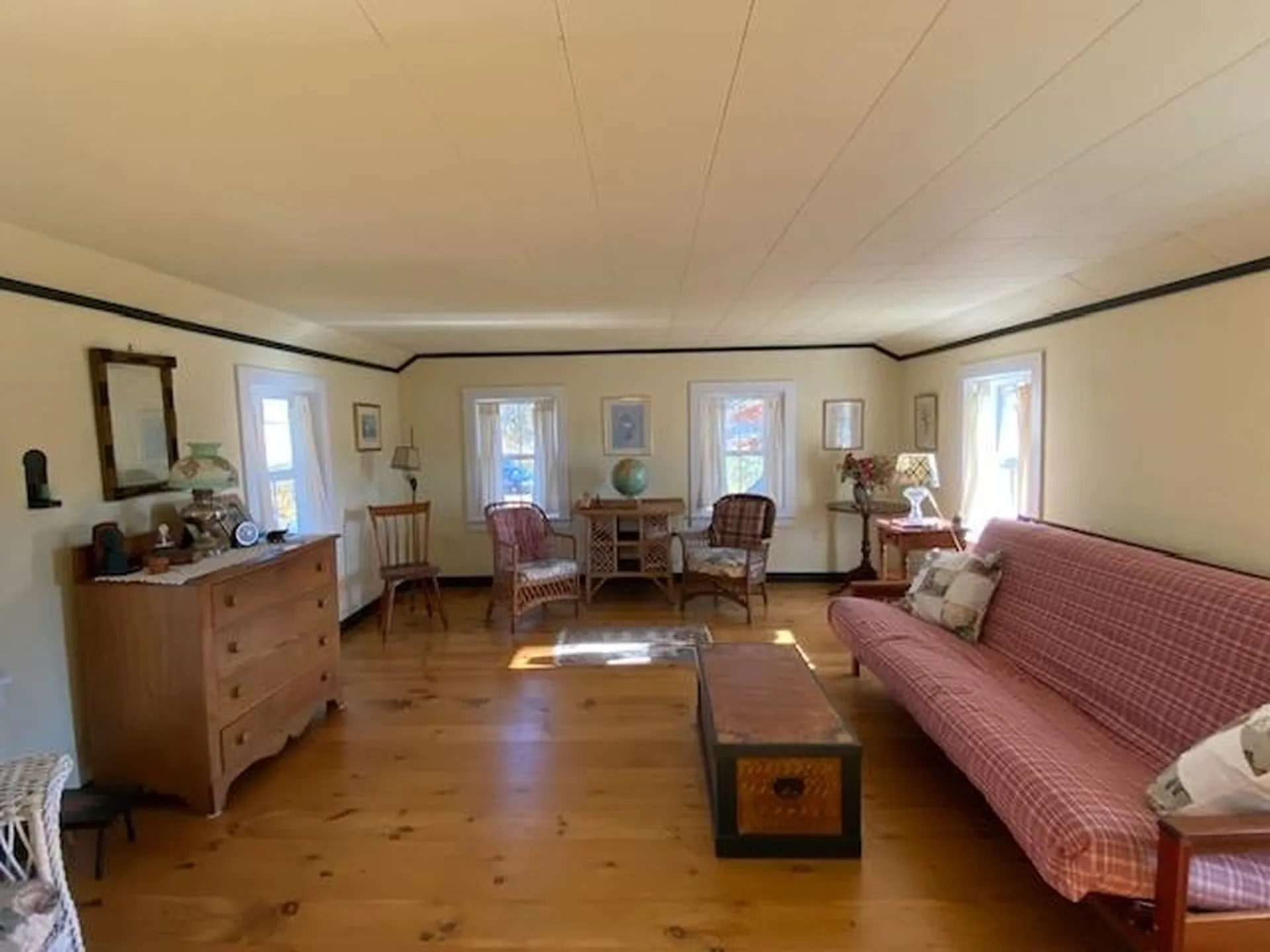 44 Pleasant View Road Bradford NH 03221