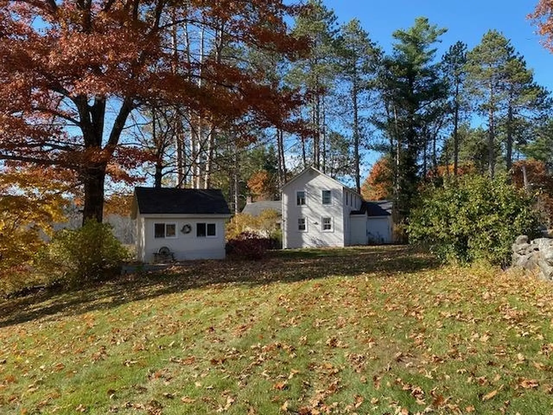 44 Pleasant View Road Bradford NH 03221