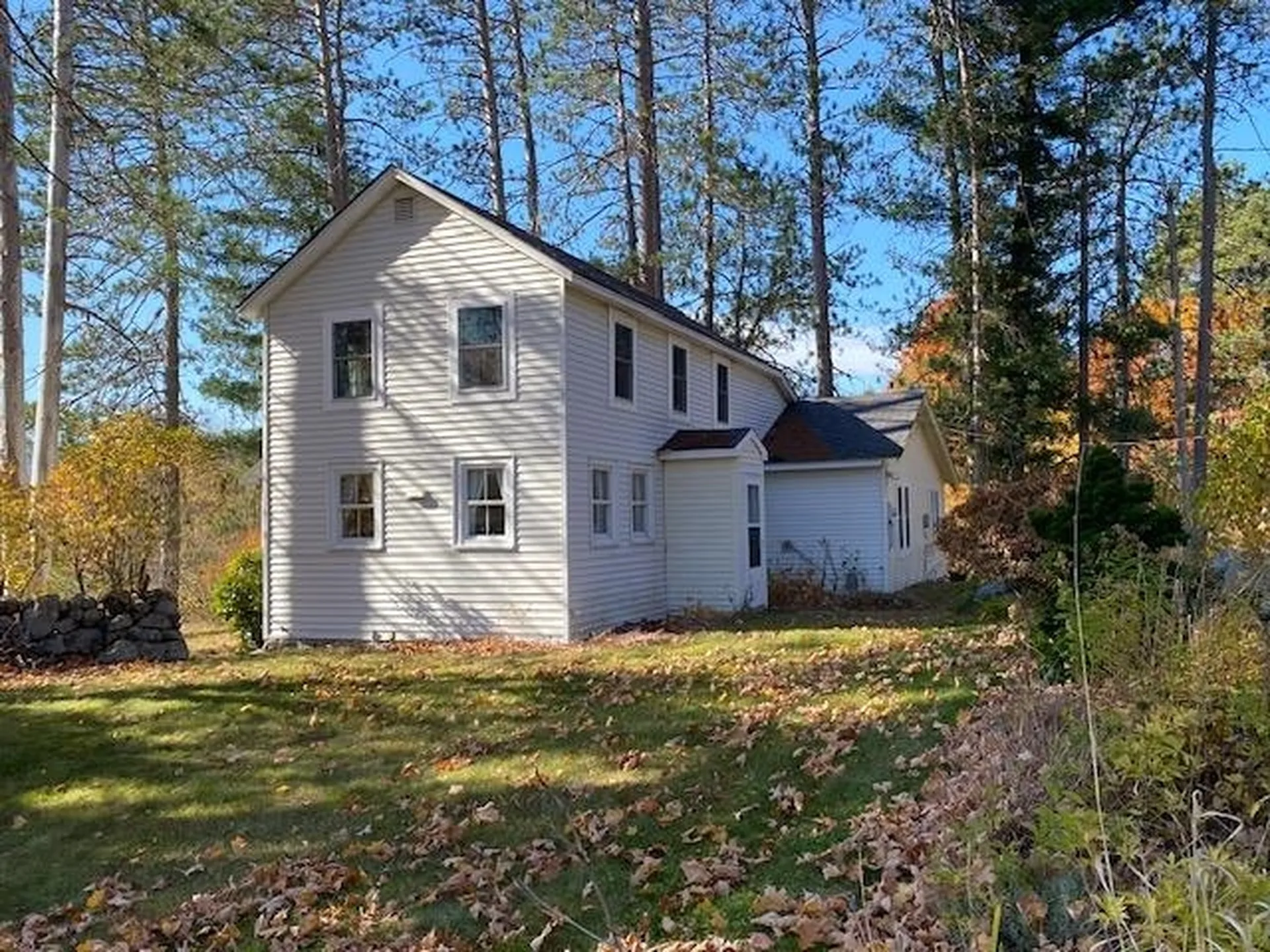 44 Pleasant View Road Bradford NH 03221