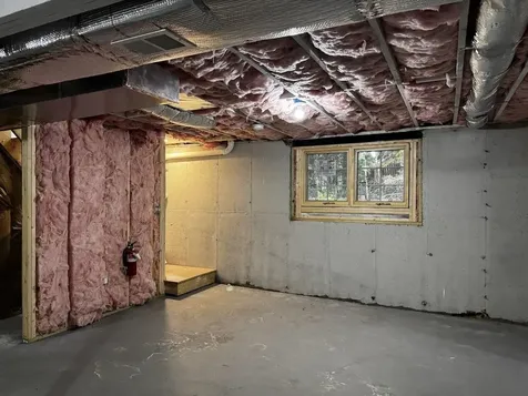 709 E Deering Road Deering NH 03244