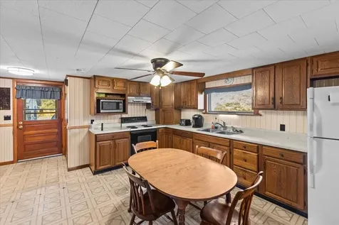 69 Browns River Road Essex VT 05452