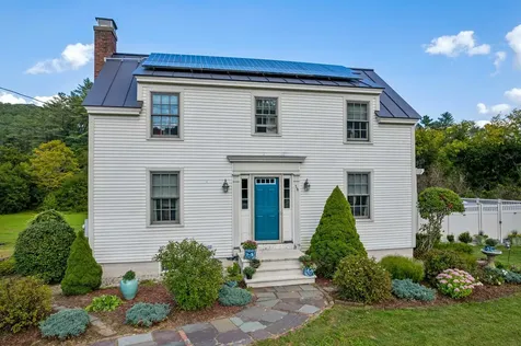 16 Pomfret Road Woodstock VT 05091