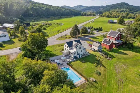 16 Pomfret Road Woodstock VT 05091