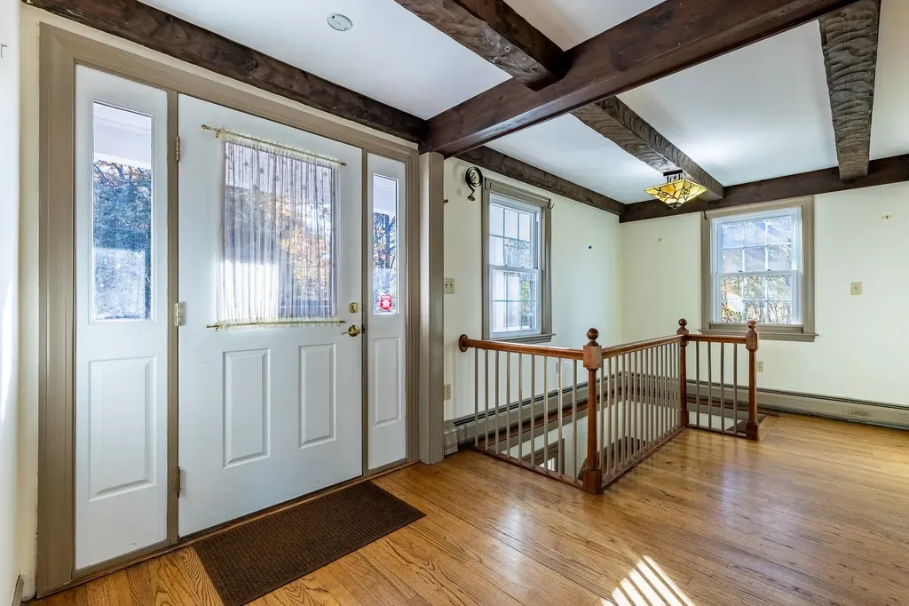 385 Academy Road Thetford VT 05074