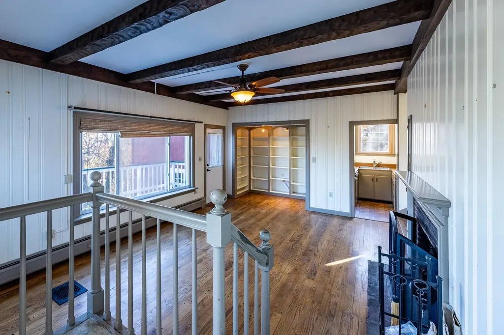 385 Academy Road Thetford VT 05074