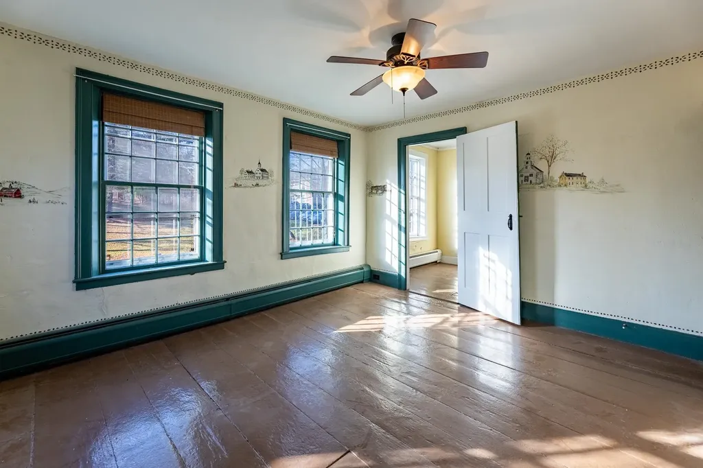 385 Academy Road Thetford VT 05074