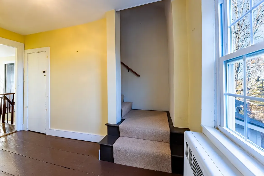 385 Academy Road Thetford VT 05074