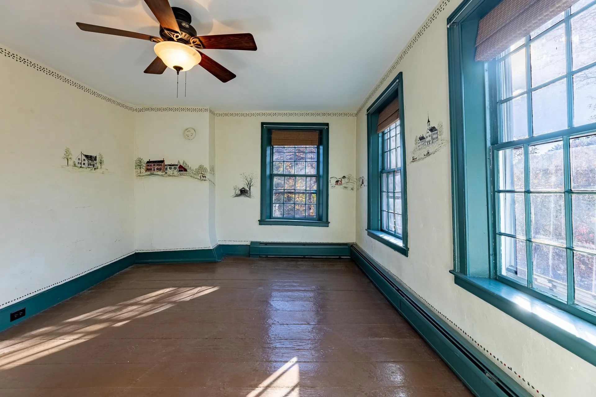 385 Academy Road Thetford VT 05074