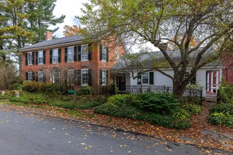 385 Academy Road Thetford VT 05074