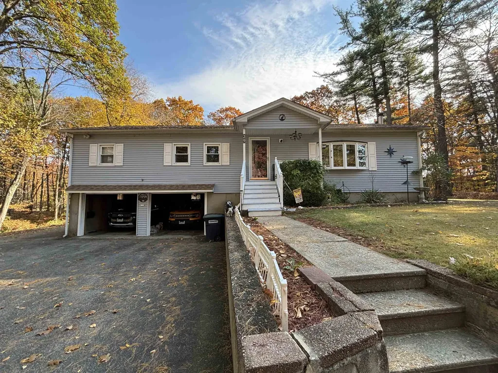 29 Huntington Hill Road Danville NH 03819