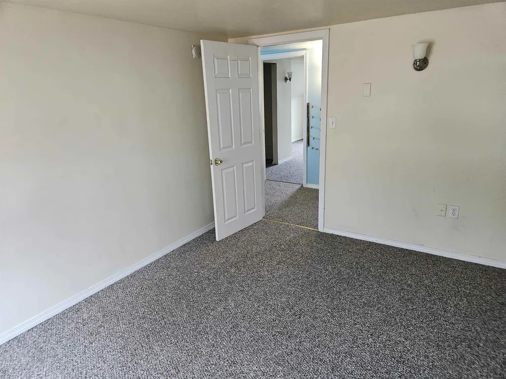 15 Coolidge Street Lincoln NH 03251