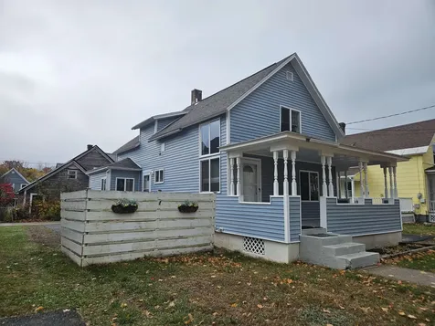 15 Coolidge Street Lincoln NH 03251