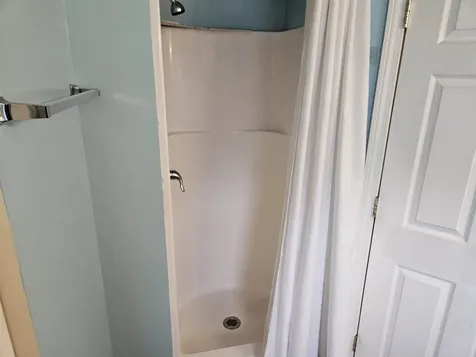 15 Coolidge Street Lincoln NH 03251