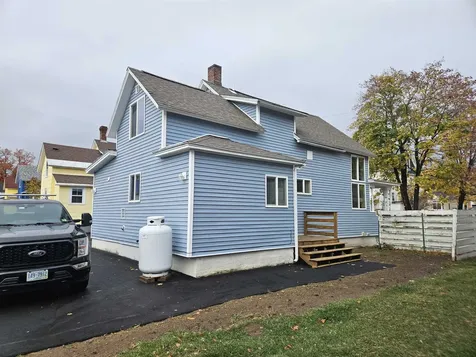 15 Coolidge Street Lincoln NH 03251