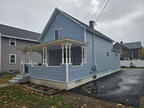 15 Coolidge Street Lincoln NH 03251