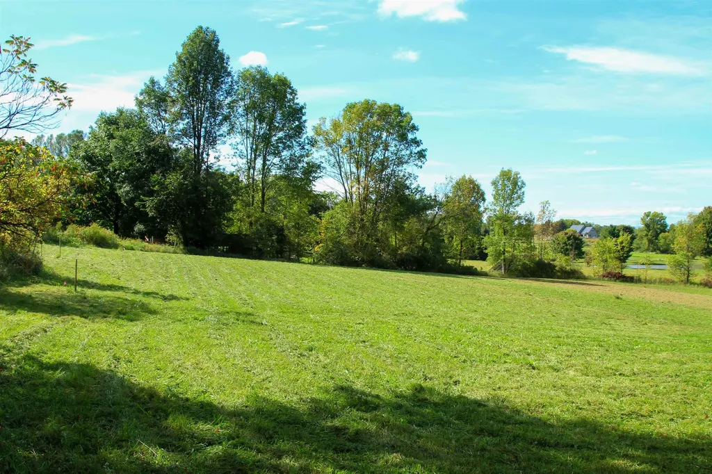 261 Four Winds Road Ferrisburgh VT 05456