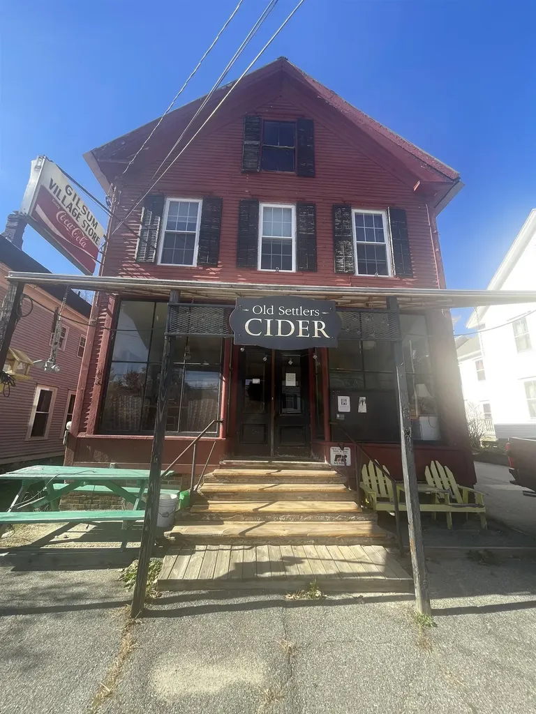 18 Main Street Gilsum NH 03448