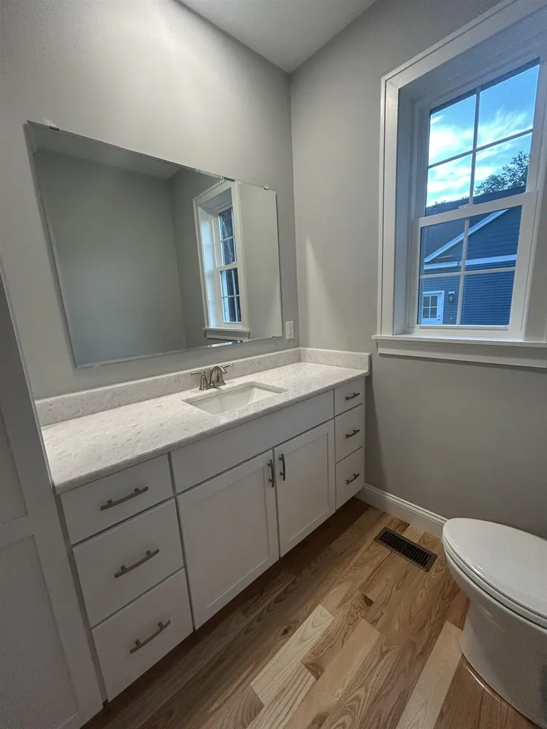 52 Summerwind Place Greenland NH 03840