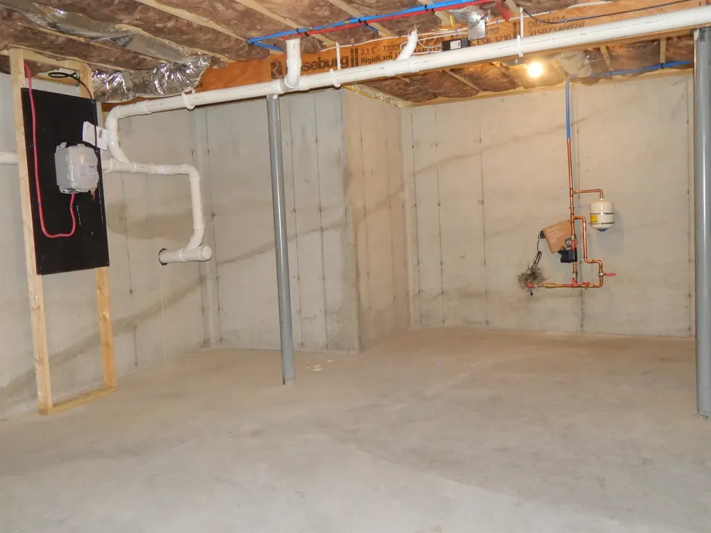 52 Summerwind Place Greenland NH 03840