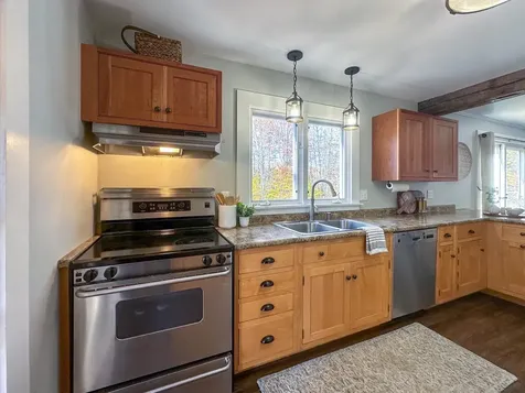 538 Governor Wentworth Highway Tuftonboro NH 03850