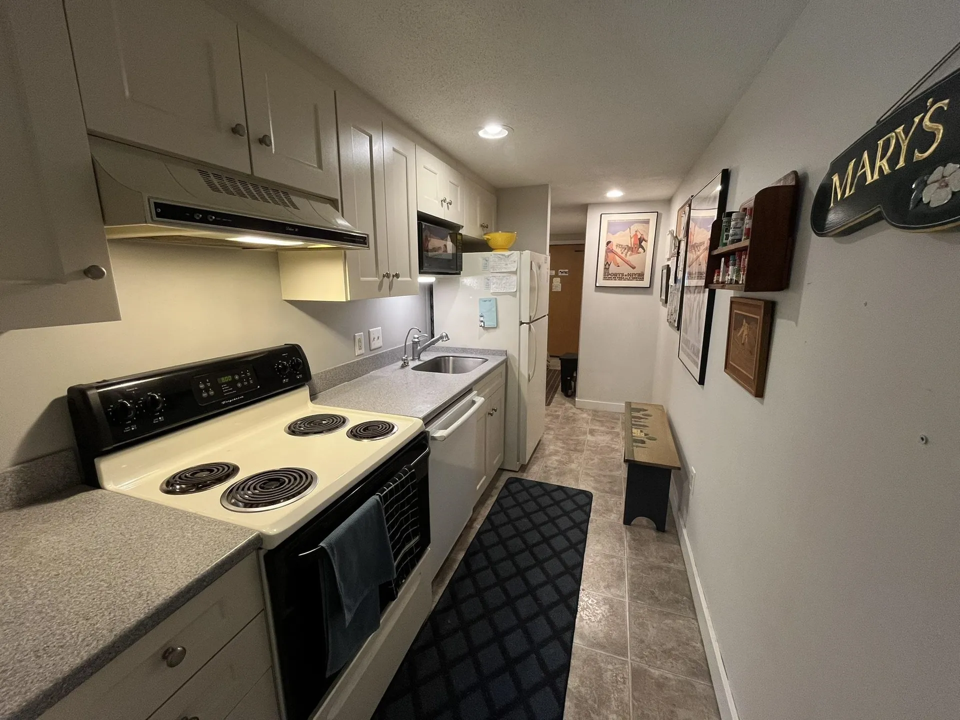 17 Snow Tree Lane Dover VT 05356