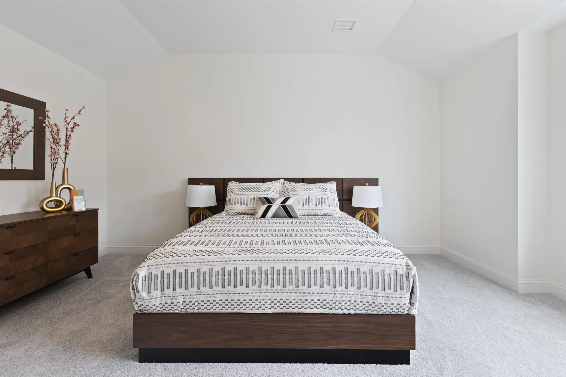 33 Juniper Lane Portsmouth NH 03801